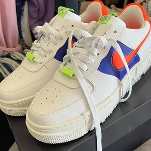 Nike Air Force 1 Pixel Summit White